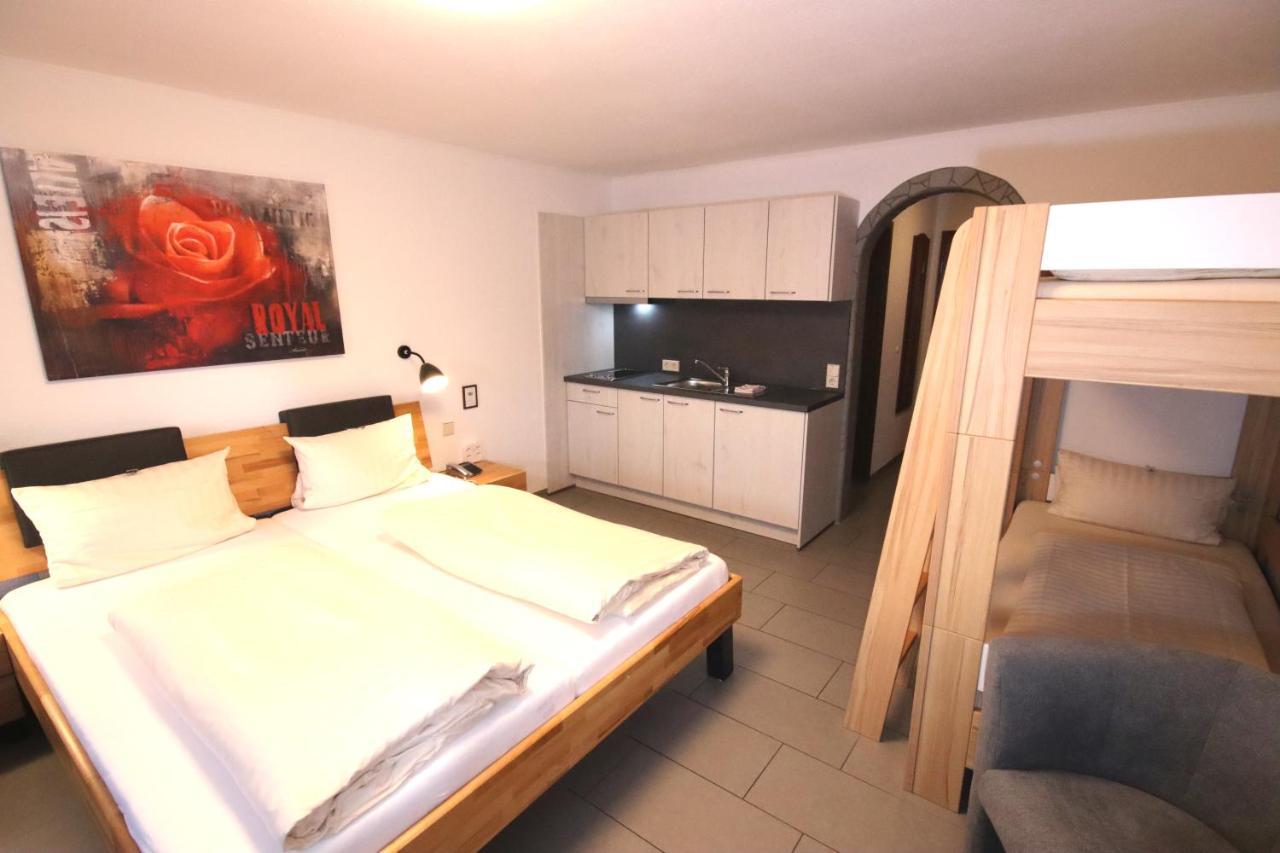 Appartements Biedermeier Bad Krozingen Exteriör bild