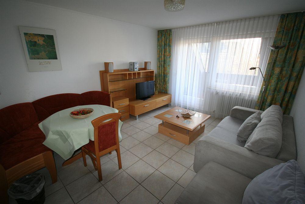 Appartements Biedermeier Bad Krozingen Exteriör bild